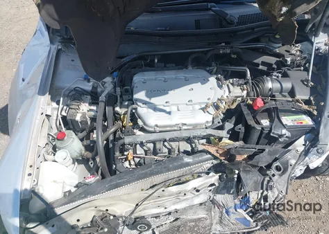 2008 Honda Accord 3.5 Ex-L from USA, damaged, VIN 1HGCP36808A005584